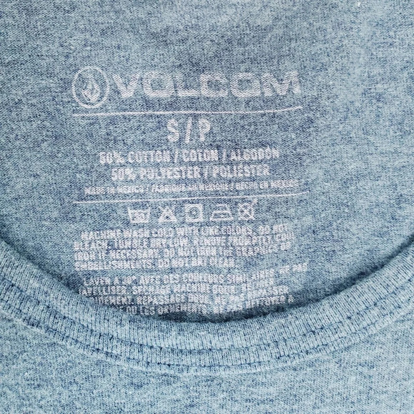 💚5/$25  Volcom Muscle Tank Top, Blue With White Palm Tree, Size Small - Picture 3 of 3